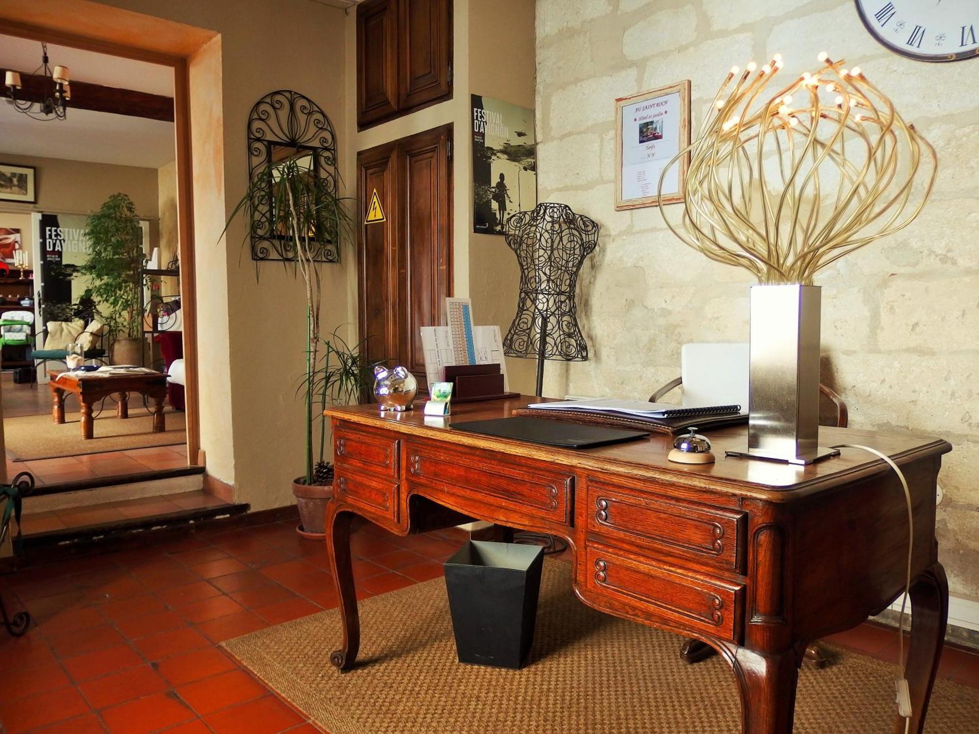 Au Saint Roch - Et Jardin Hotel 2*