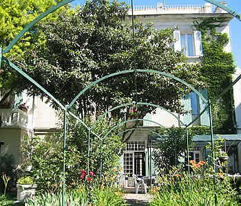 Au Saint Roch - Et Jardin Avignon