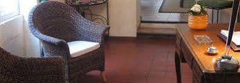 Hotel Au Saint Roch - Et Jardin Avignon