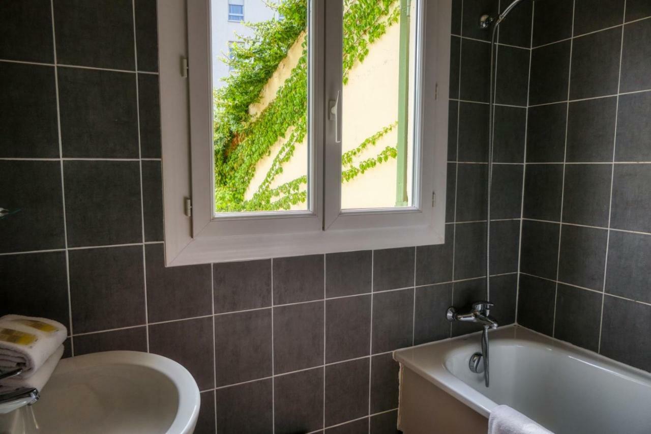 Au Saint Roch - Et Jardin Hotel 2*